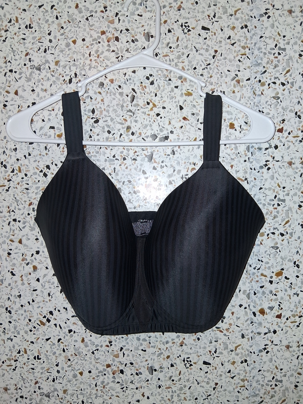 Playtex Black Full-Coverage Striped Support Bra Wireless